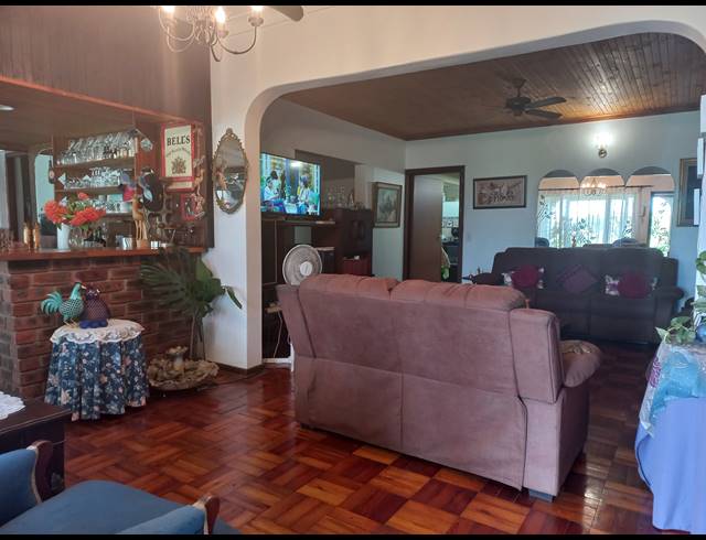3 BEDROOM FREEHOLD FOR SALE IN UMTENTWENI